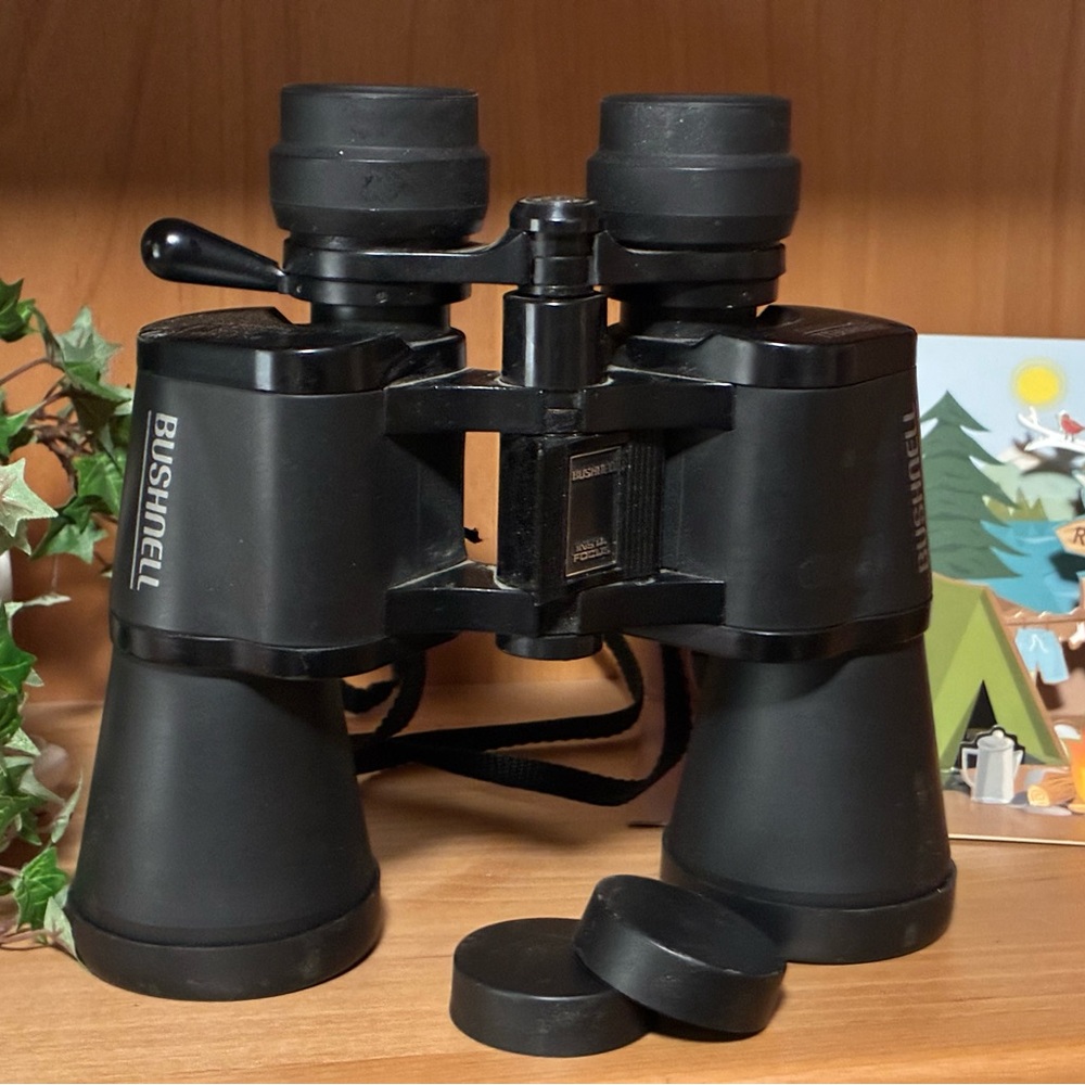 Bushnell Binoculars 9X-27X50 Zoom - Picture 3 of 3